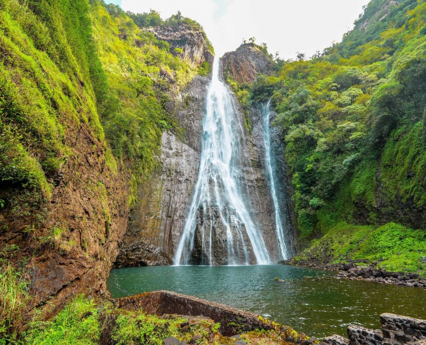 jurassic-falls-in-hanapepe-valley-in-the-center-of-kauai jurassic falls in hanapepe valley in the center of kauai