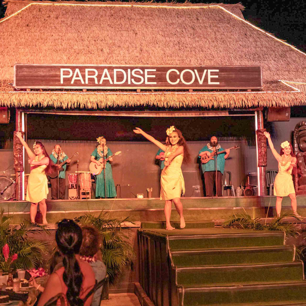 Paradise Cove Luau Performers And Stage Oahu 