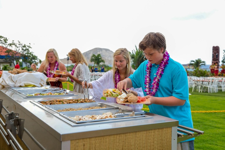 Paradise Cove Luau Kid Buffet