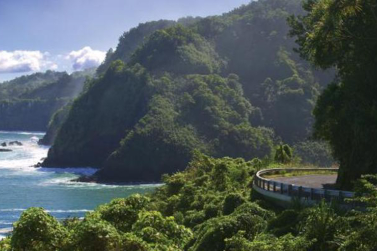 Travel With An Experienced Guide Feature 