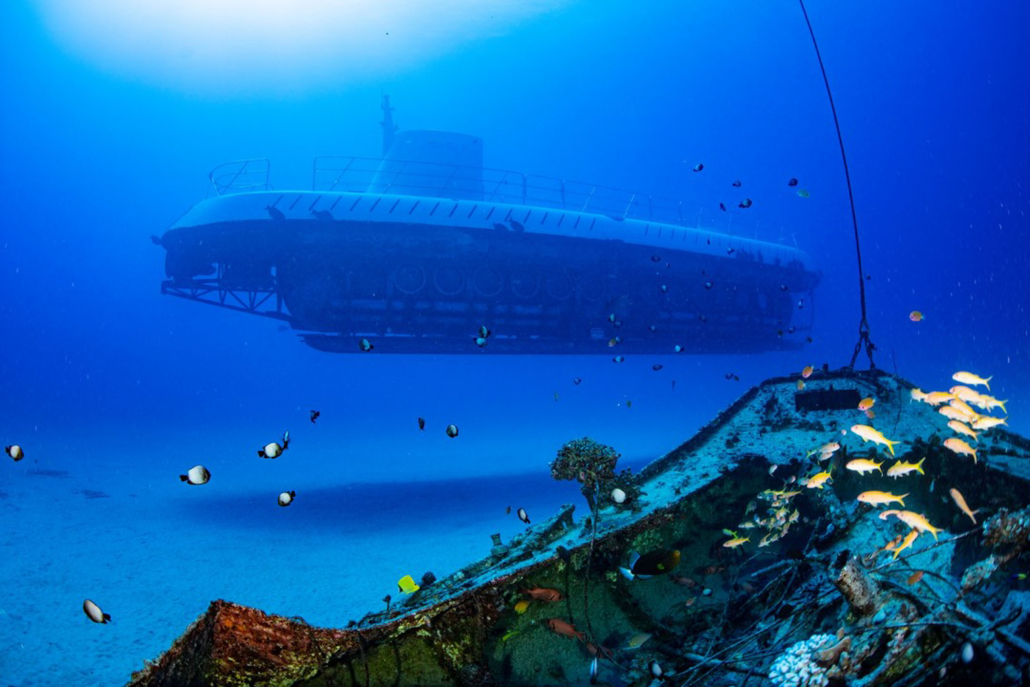 Atlantis Adventure Maui Undersea Submarine Adventure Big Submarine