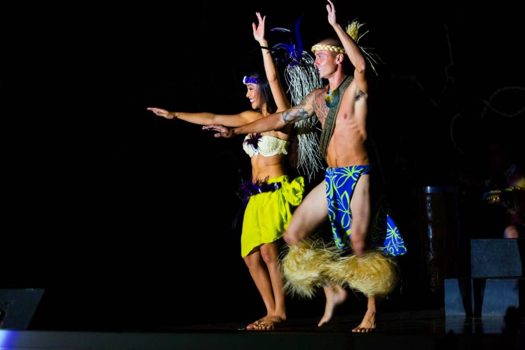 enjoy spectacular performances by hula and fire dancers legends of hawaii luau