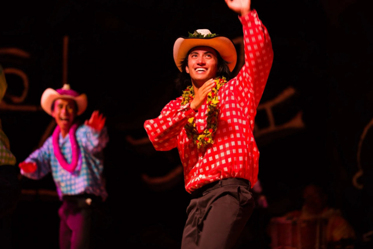 Enjoy Spectacular Performances Legends Of Hawaii Luau Hilton Waikoloa Feature