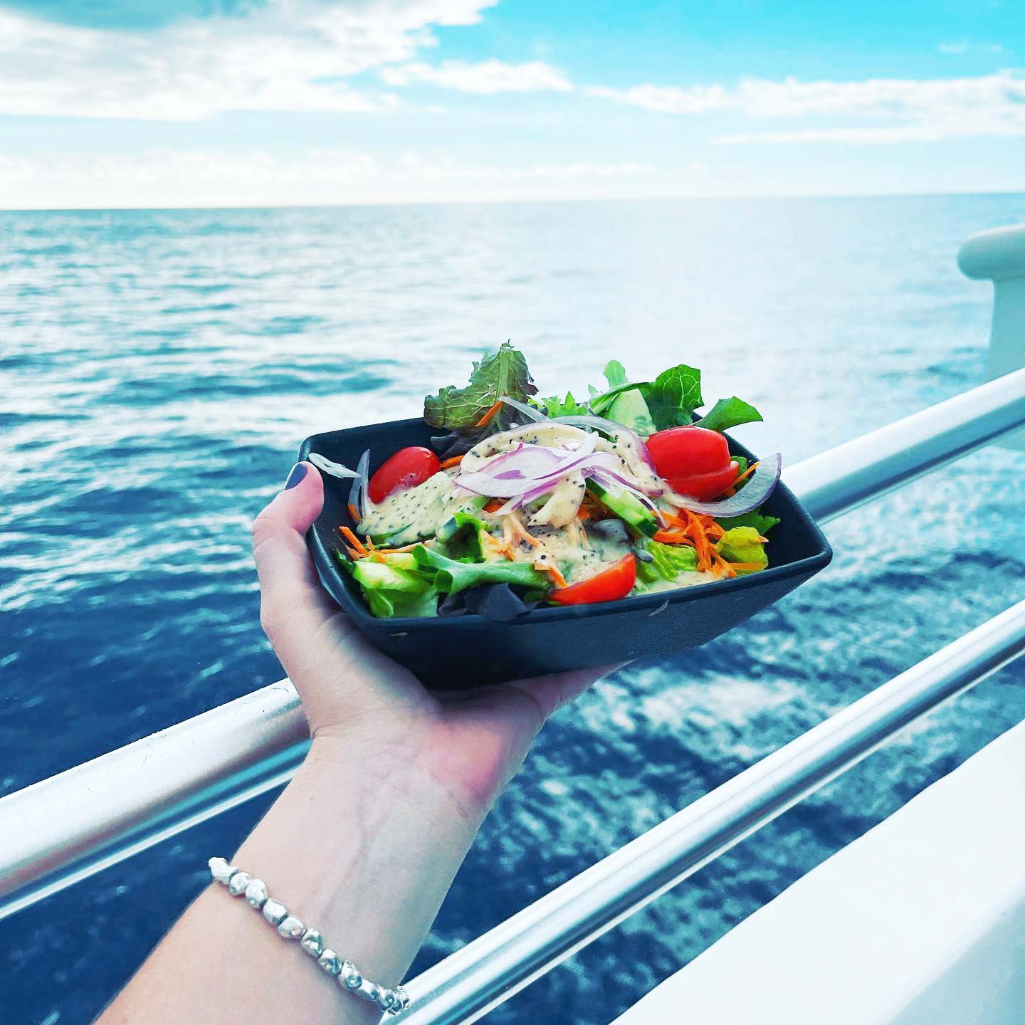 Captain Cook Sunset Dinner Cruise Big Island Adventure