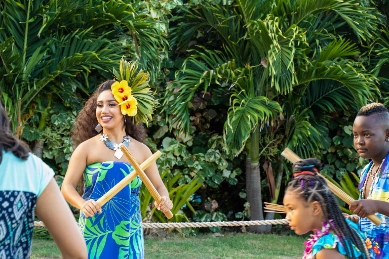 Island Breeze Luau Family Friendly