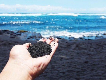 kalani-big-island-black-sands