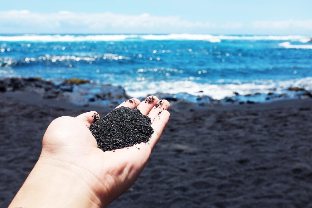 kalani big island black sands