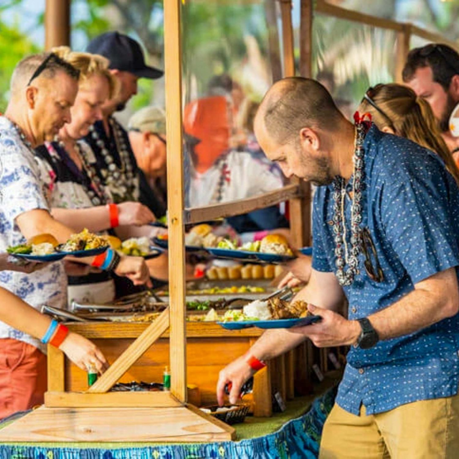 Royal Kona Luau | Oceanfront Resort Luau | Big Islandʻs Best Luau