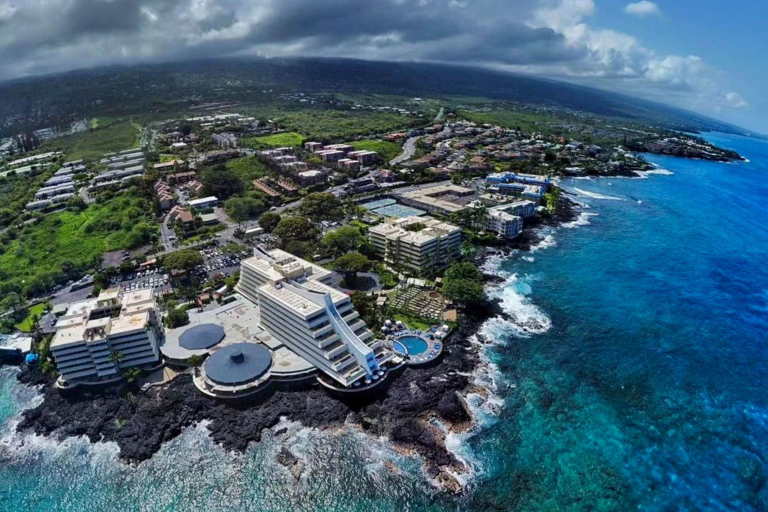 Royal Kona Luau Overview Feature
