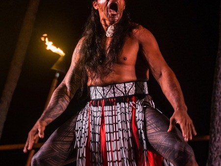 witness the power of the words of the oli at voyagers of the pacific luau royal kona