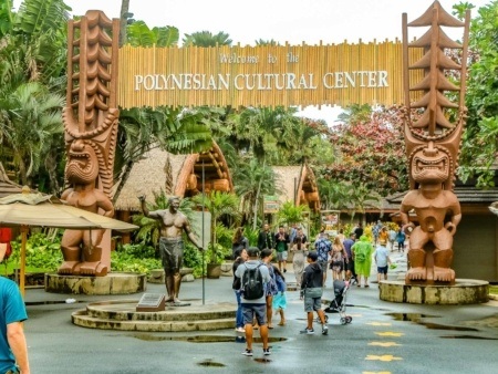 Polynesian Cultural Center Entrance and Statue Oahu