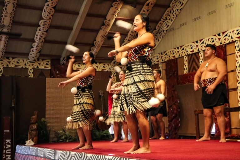 Polynesian Cultural Center New Zealand Performers Oahu