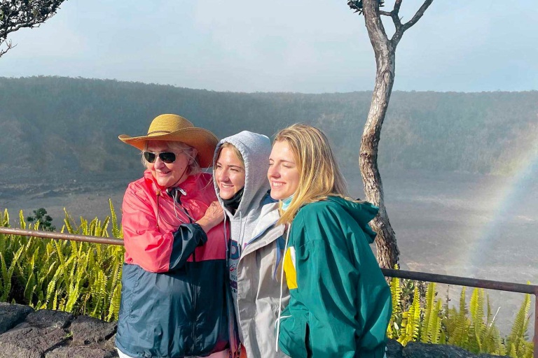 Big Island Volcano Tour Lucky Guests Caught A Rainbow On Their Visit To Hawaii Volcanoes National Park
