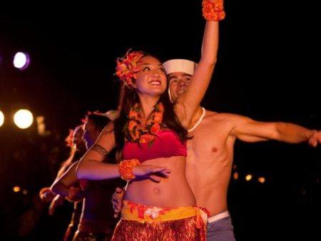 Male Female Hula dancer