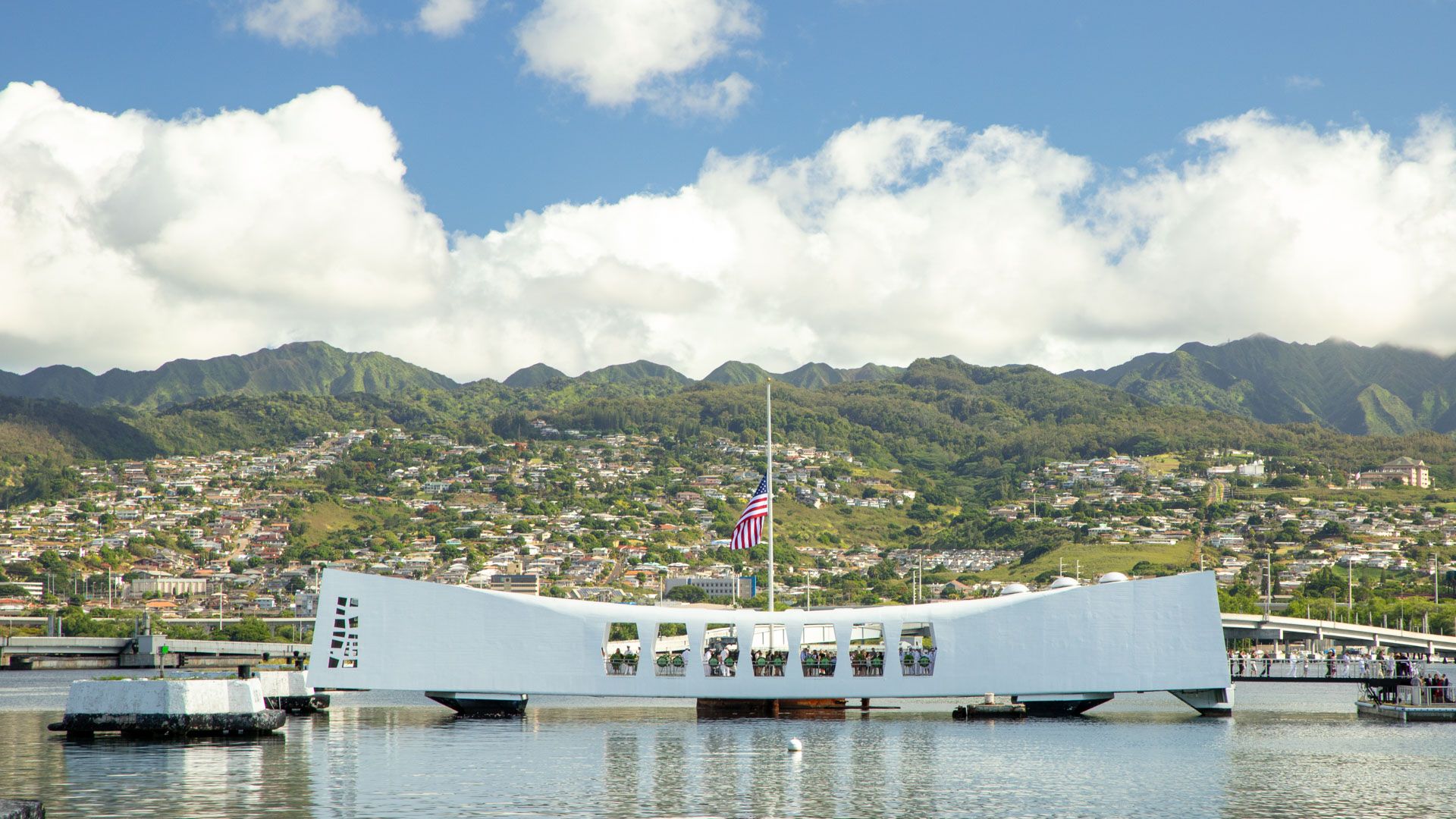 Pearl Harbor & Oahu Circle Island Tour | Hawaii Tours