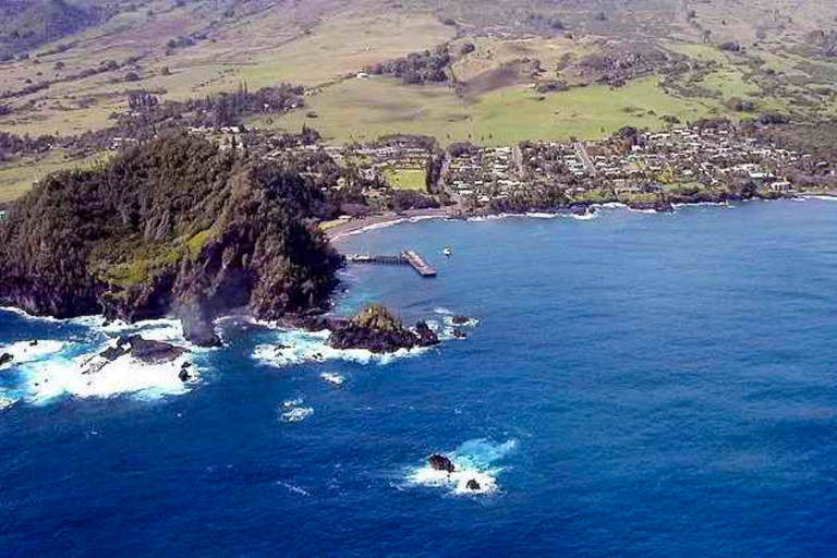Temptation Tours Hana Bay From The Air 