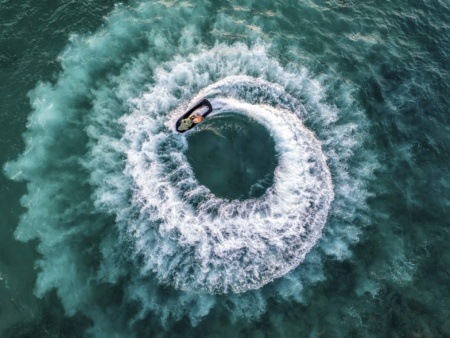 Jet Ski Aerial Circle