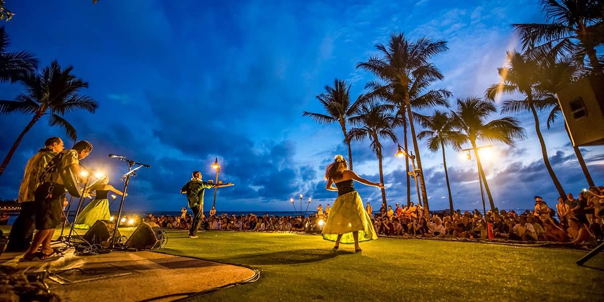 Royal Lahaina Luau Activity Evening Hula