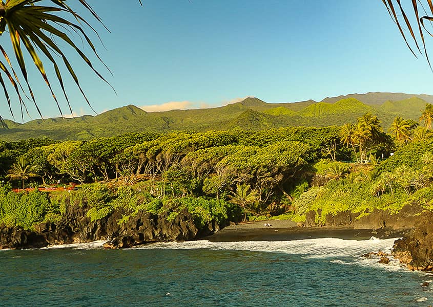 Waianapanapa Black Sand Hana Scenic