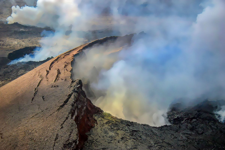 Bluehawaiian Big Island Helicopter Lava Flows 