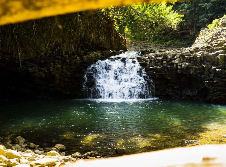 hike maui kayak snorkel waterfall hike combo beautiful waterfall maui