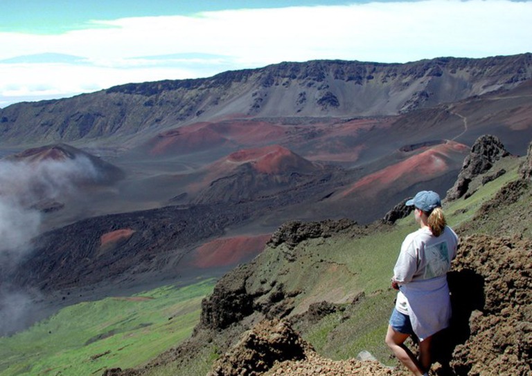 Hikemaui Haleakala Crater Lookout Point