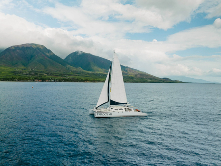 Sailtrilogy Discover Lanai Snorkel Cruise In Middle Of Ocean