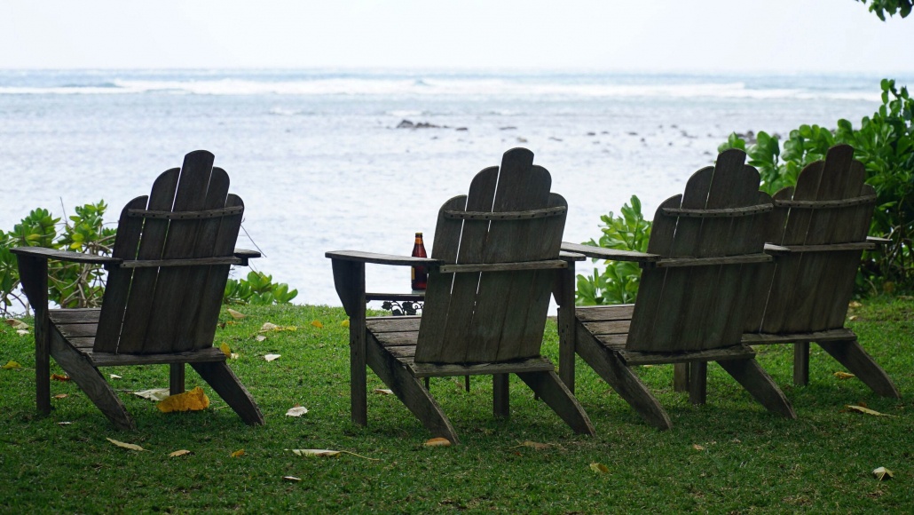 secret hawaii tours chairs facing beach