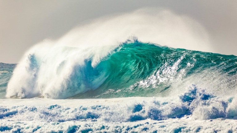 Ocean Wave Surf Big Break Hawaii shutterstock_773280079 Ocean Wave Surf Big Break Hawaii shutterstock