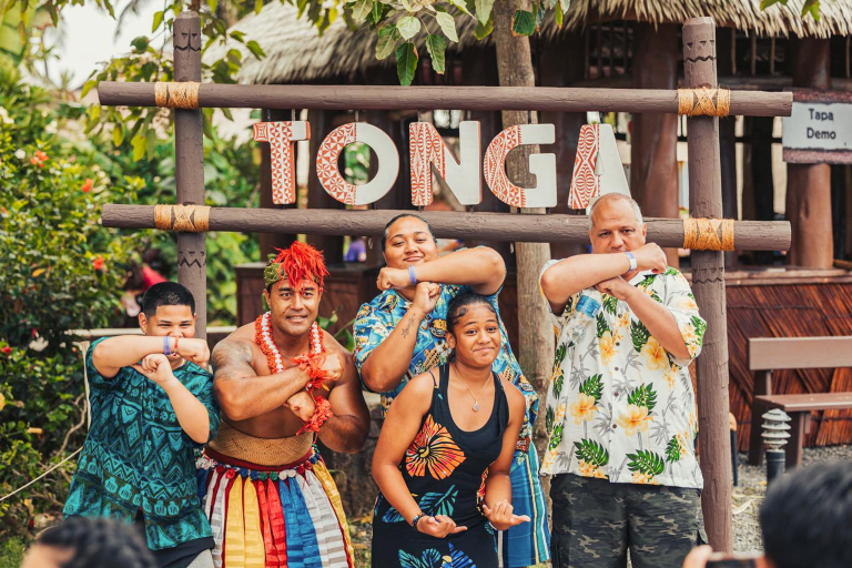 Polynesia Polynesian Cultural Center Island Villagesshow Feature Tonga Island