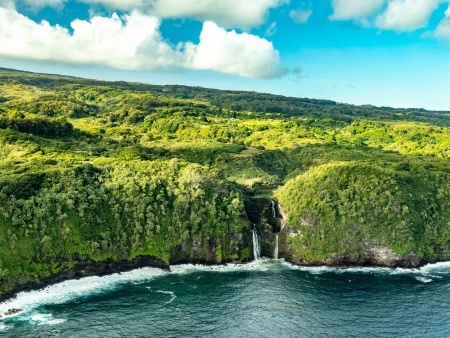 Helicopter Tour Maui Hana Coastline Waterfalls