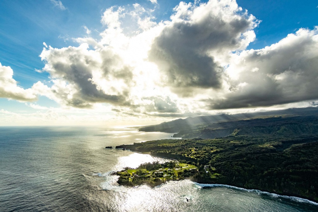 Helicopter Tour Maui Hana Coastline at Keanae 