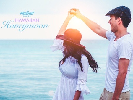 honeymoon couple hawaii copy
