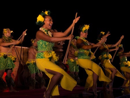 kauais only oceanfront luau poipu beach