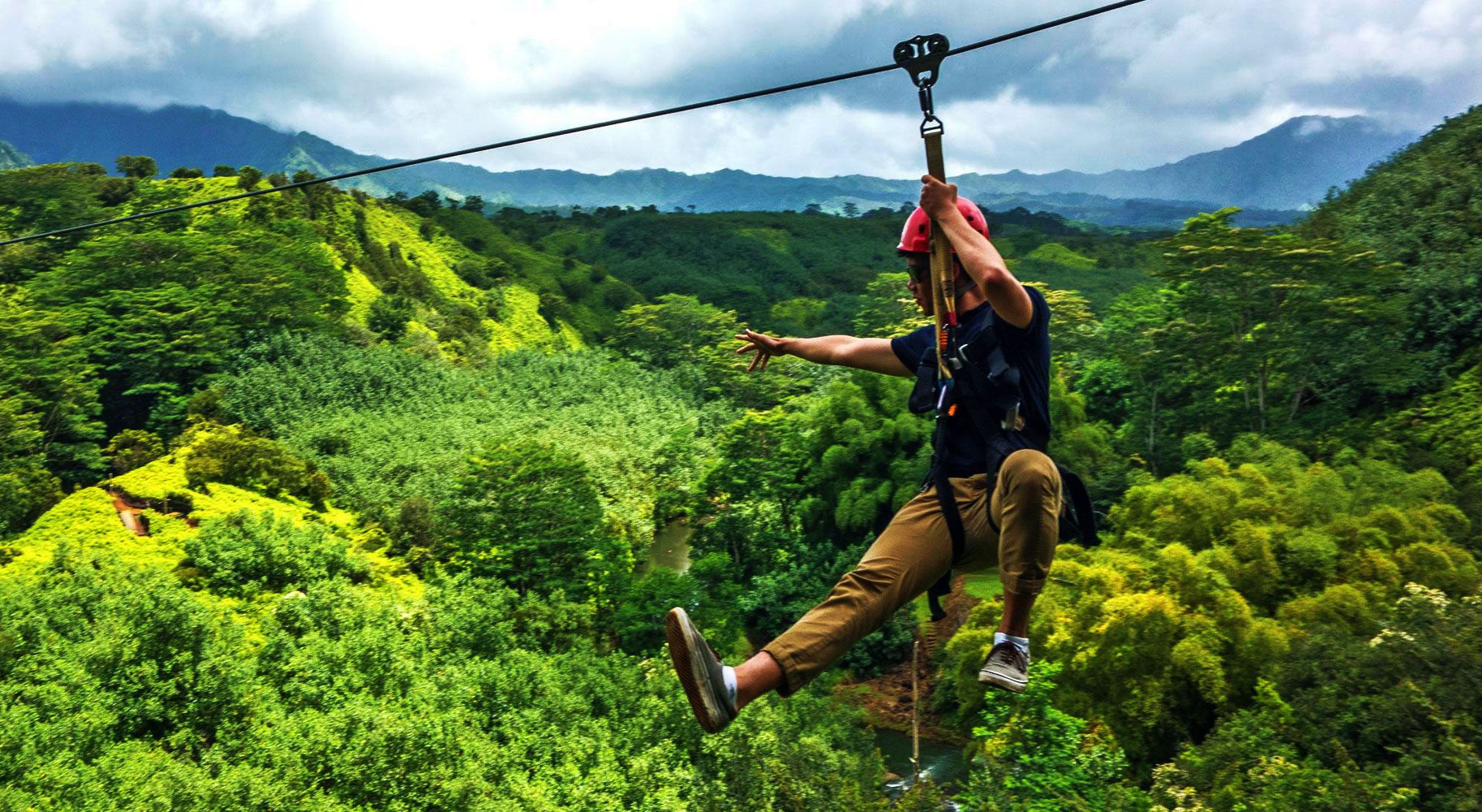 soaring like a bird over the kauai rainforest kauai backcountry adventures