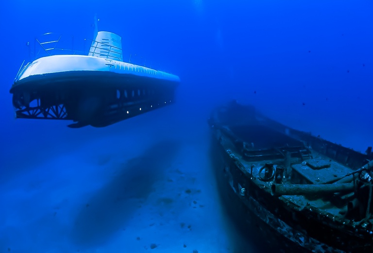 experience mauis spectacular underwater world atlantis adventures