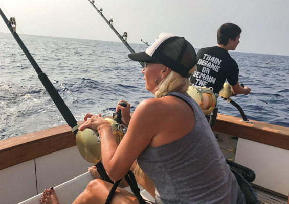 Biteme Konashare Sportfishing Trips Slider Keeps You Cool