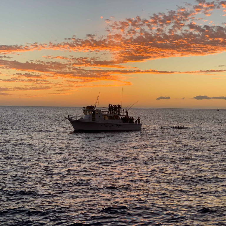 Bitemesportfishing Kona Coast Private Fishing Trips Boat Sunset