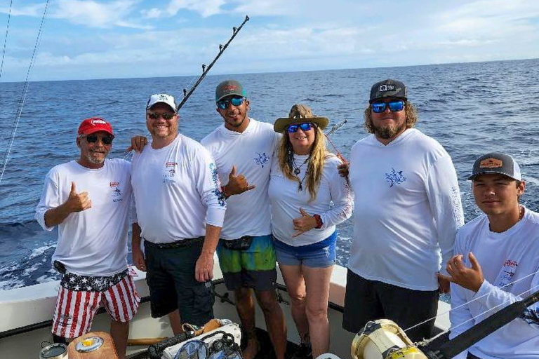 Bitemesportfishing Shared Sportfishing Adventure Tour Group Of People