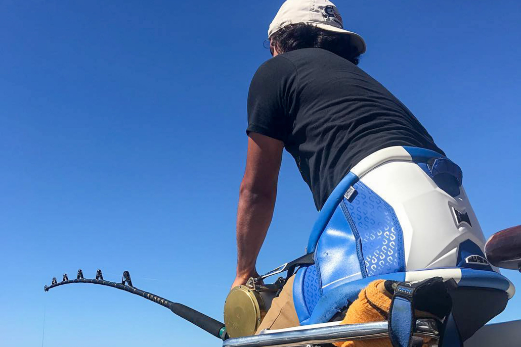 Bitemesportfishing Shared Sportfishing Adventure Tour Man Using Rob