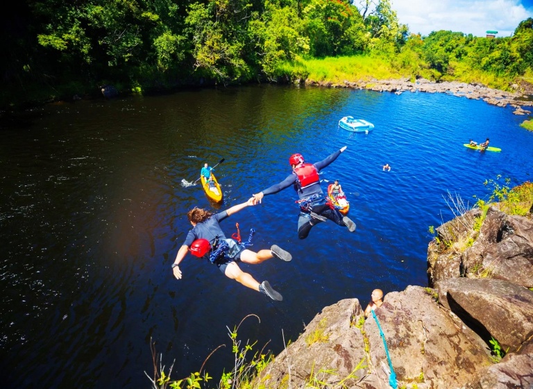 umauma experience swimming kayaking
