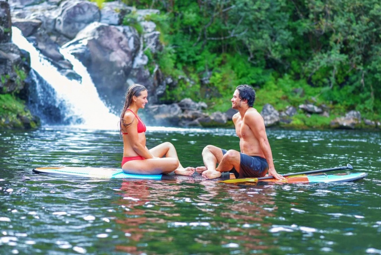 umauma fall and zipline experience couple kayaking