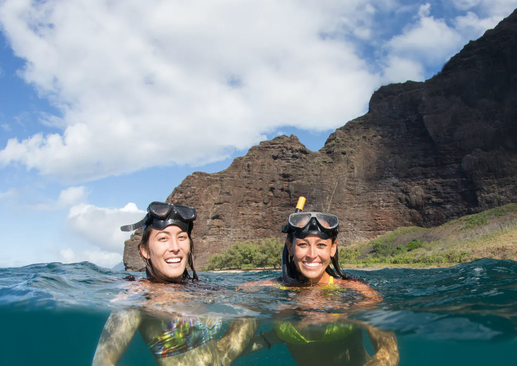 Holoholokauaiboattours Kauai Snorkeling