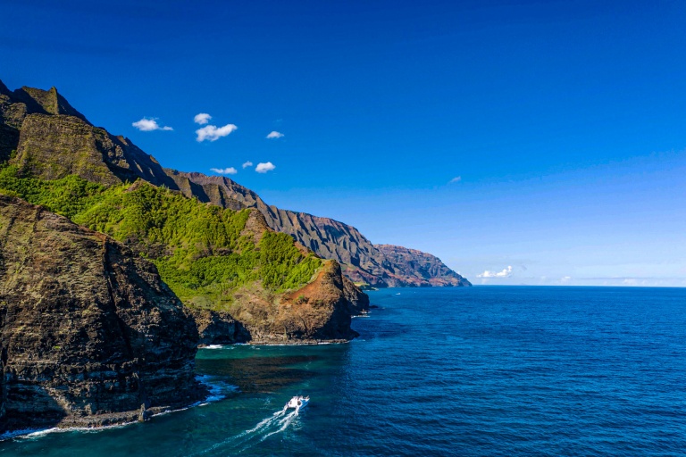niihau and napali snorkeling boat tour holo holo charters 