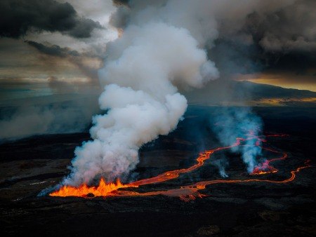 mauna loa eruption flight paradise helicopters