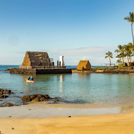 Kailua Pier Beach And Temple At Kamehameha Hotel Kona Big Island