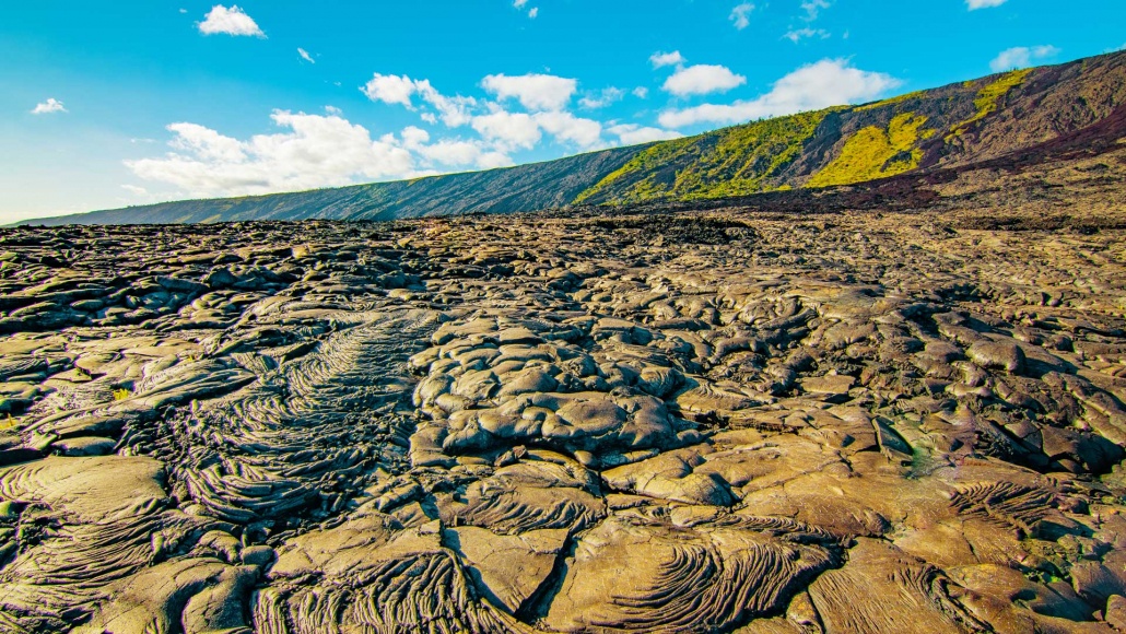 feet to visit hawaii volcanoes national park some of the worlds most unique geological landscapes kailani tours hawaii big island