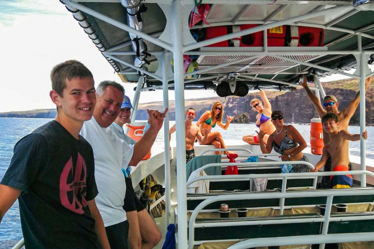 Kaanapaliocenaadventures Half Day Lanai Snorkeling Tours Feature Fantasic Crew Group