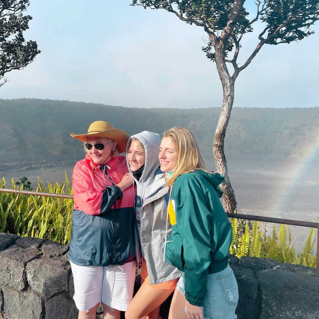 lucky guests caught a rainbow on their visit to hawaii volcanoes national park kailani tours hawaii big island