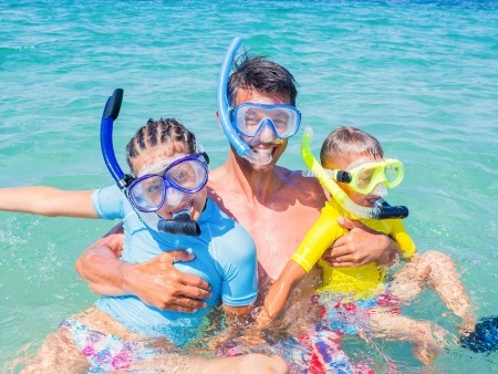 snorkel beach family